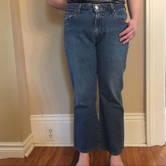 Levi’s Cropped Women’s Bootcut Jeans - Picture 2 of 6